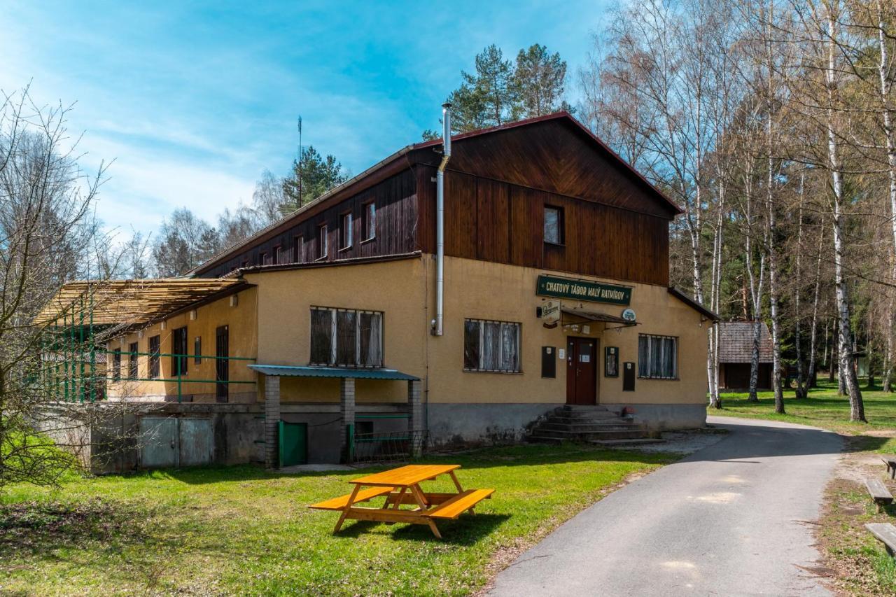 Chatovy Tabor Maly Ratmirov Exterior photo